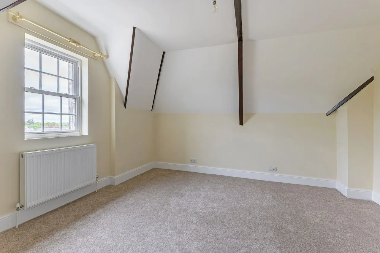 Weir Lane, Botolph Claydon, Buckingham, Buckinghamshire, MK18 2NF, photo 9