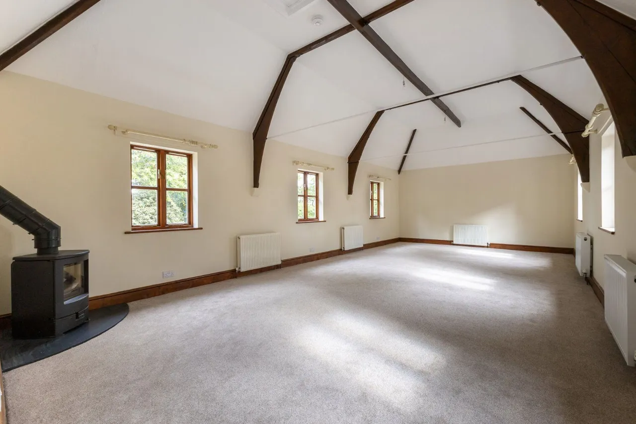 Weir Lane, Botolph Claydon, Buckingham, Buckinghamshire, MK18 2NF, photo 6
