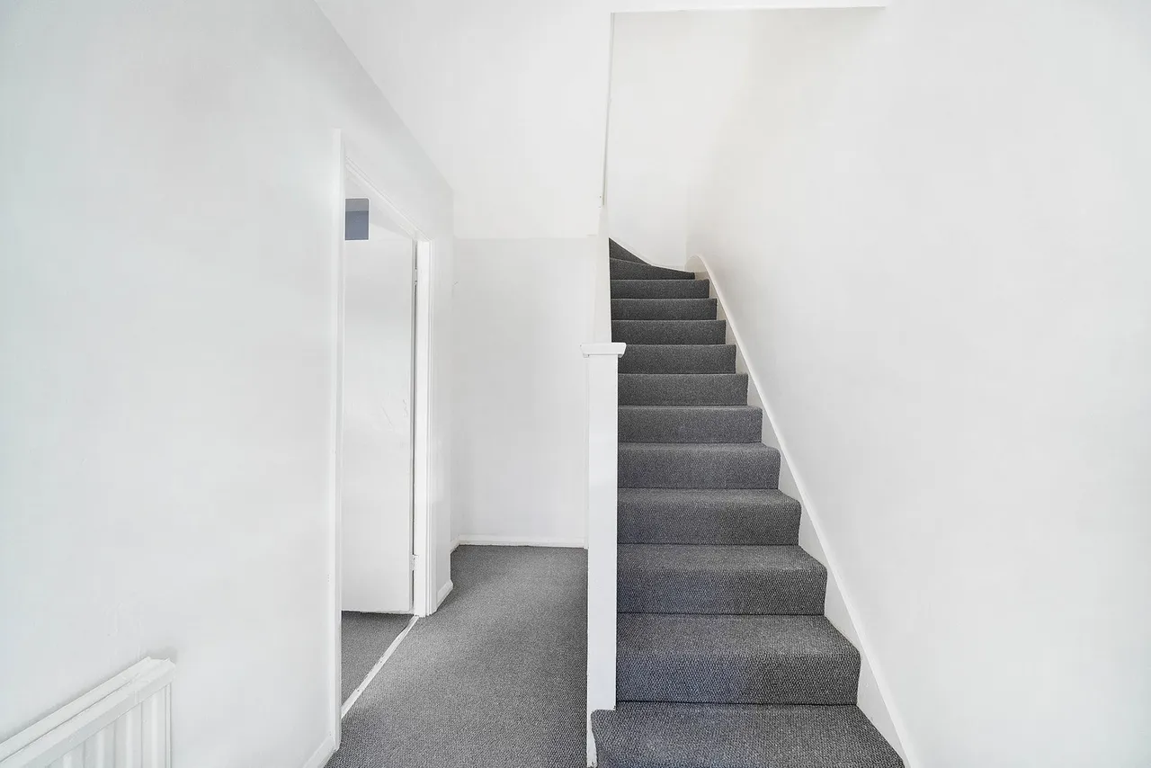 Lakeland Close, Chigwell, IG7, photo 10