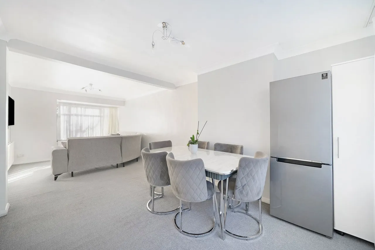 Lakeland Close, Chigwell, IG7, photo 6
