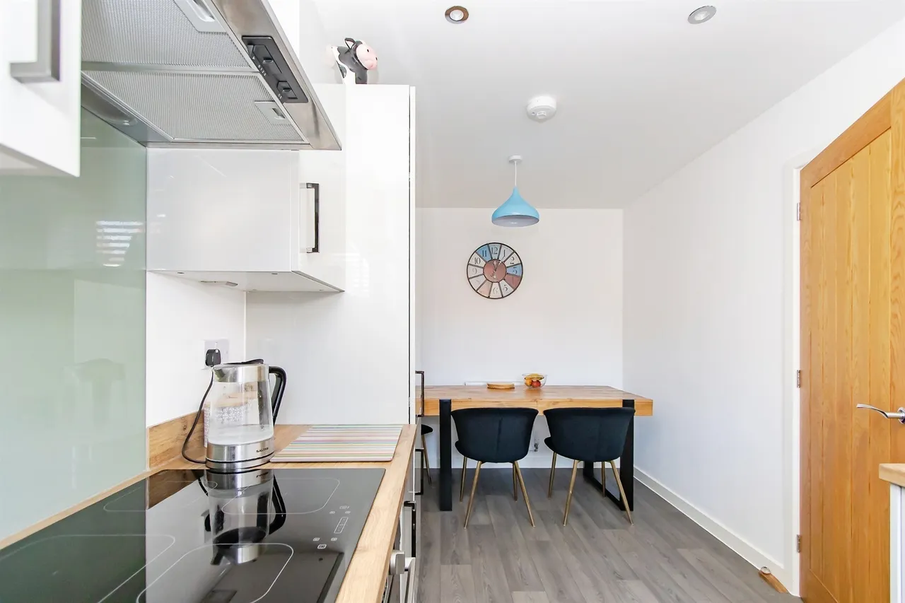 Valley Road, Templecombe, BA8, photo 6