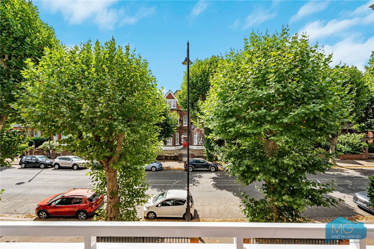 Queens Avenue, London, N10, photo 12