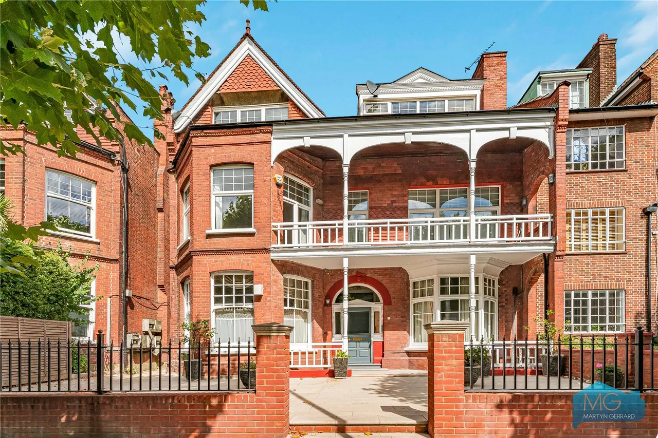 Queens Avenue, London, N10, photo 15