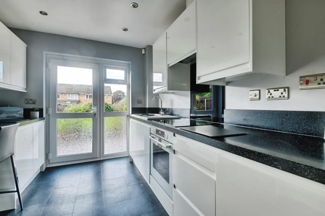 Perrycrofts Crescent, Tamworth, B79, photo 7