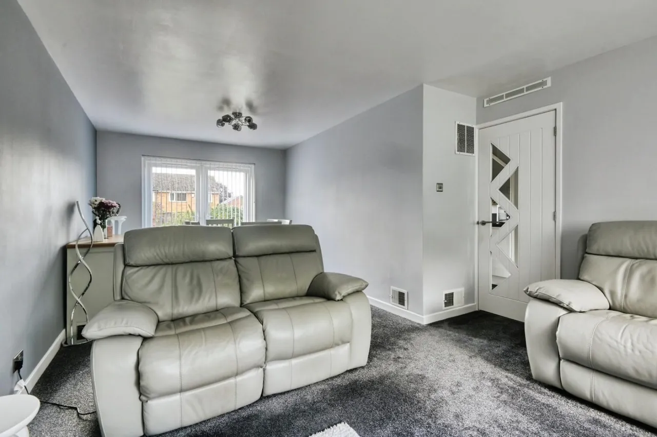 Perrycrofts Crescent, Tamworth, B79, photo 3