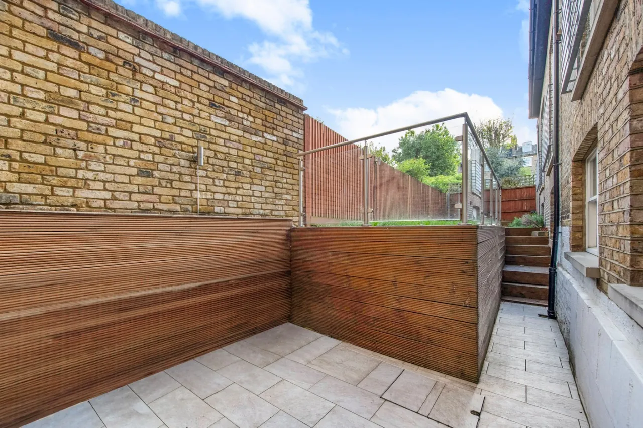 Montague Road, Richmond, TW10, photo 8