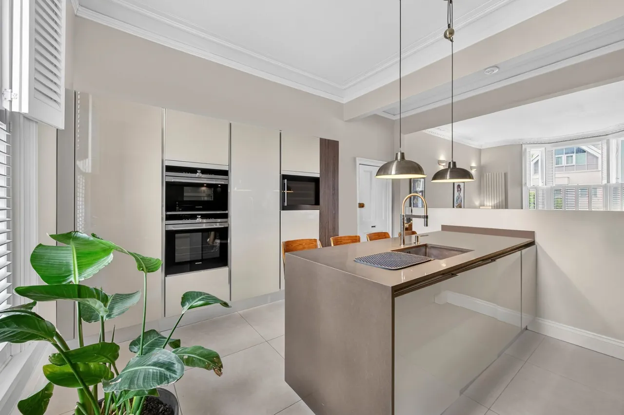 Montague Road, Richmond, TW10, photo 3