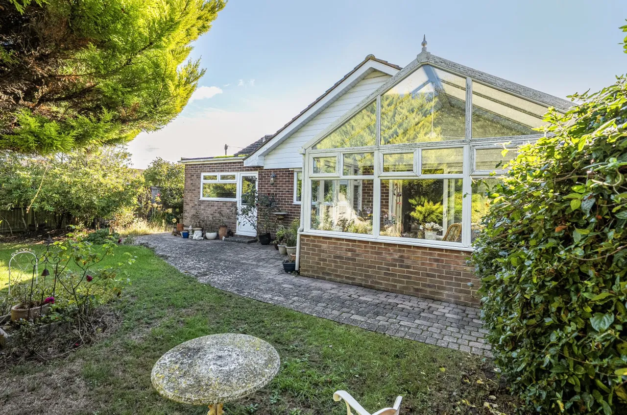 Burlington Gardens, Selsey, PO20, photo 20