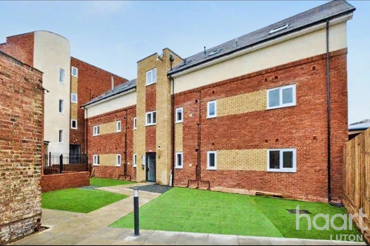 York Street, Luton, LU2, photo 11