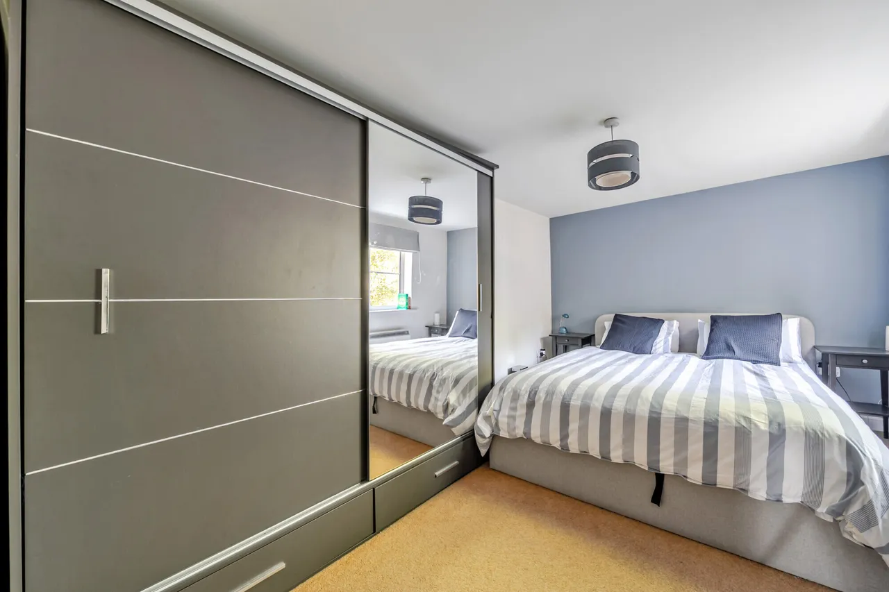 Sherriff Close, Esher, KT10, photo 6