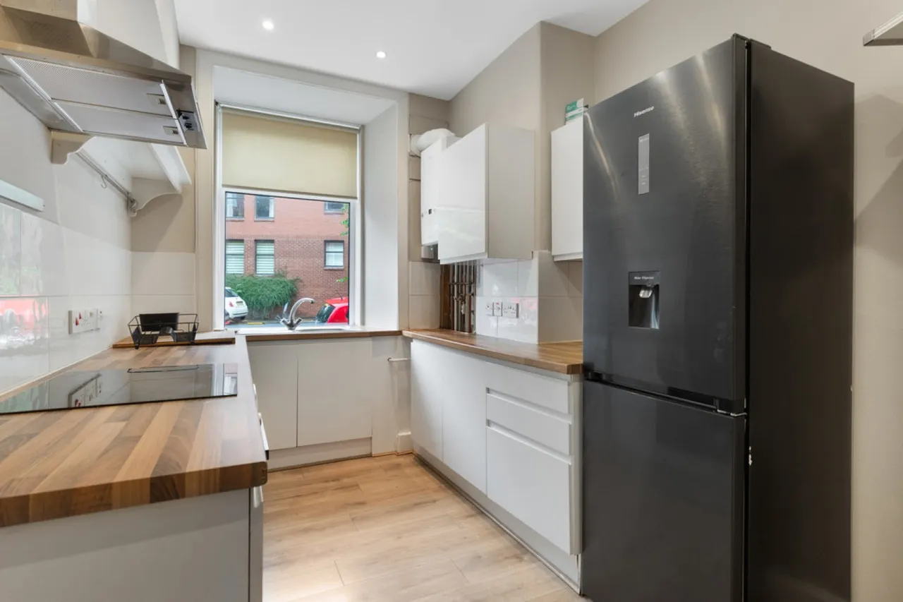 Shawlands-Eastwood Avenue, photo 8