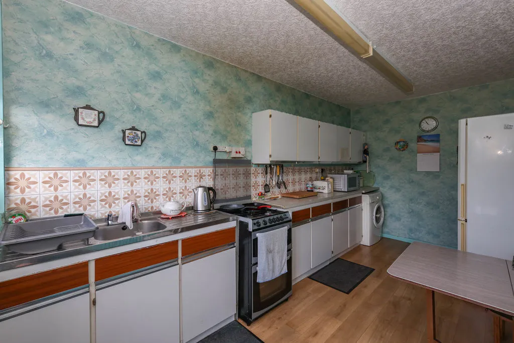 Higher Cleggswood Avenue, Littleborough, OL15, photo 4