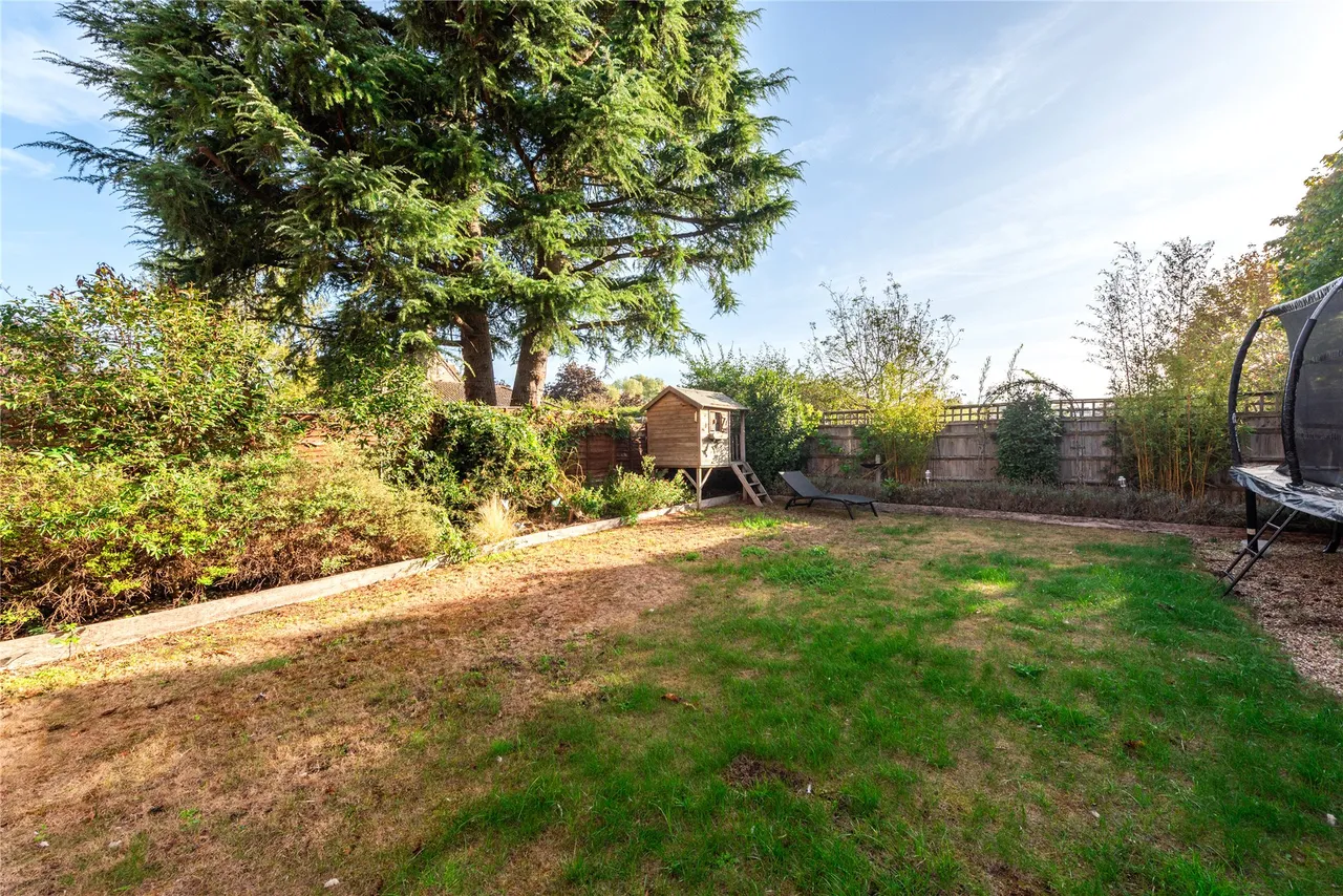 High Street, Langford, SG18, photo 3