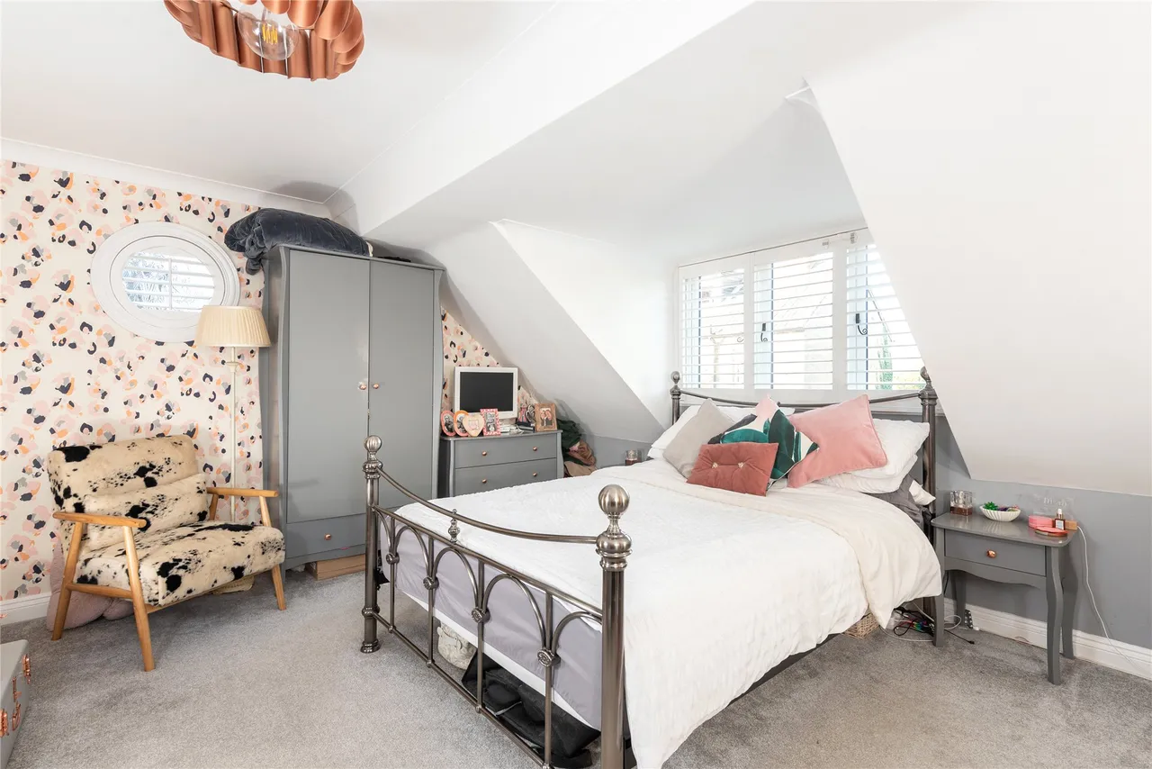 High Street, Langford, SG18, photo 15