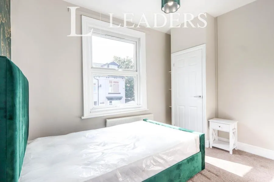 Harefield House, Sheffield, S11, photo 2