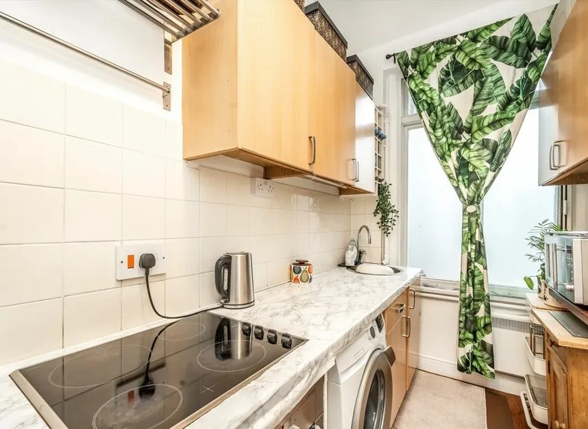 St. Margarets Road, St. Margarets Road, TW1, photo 3