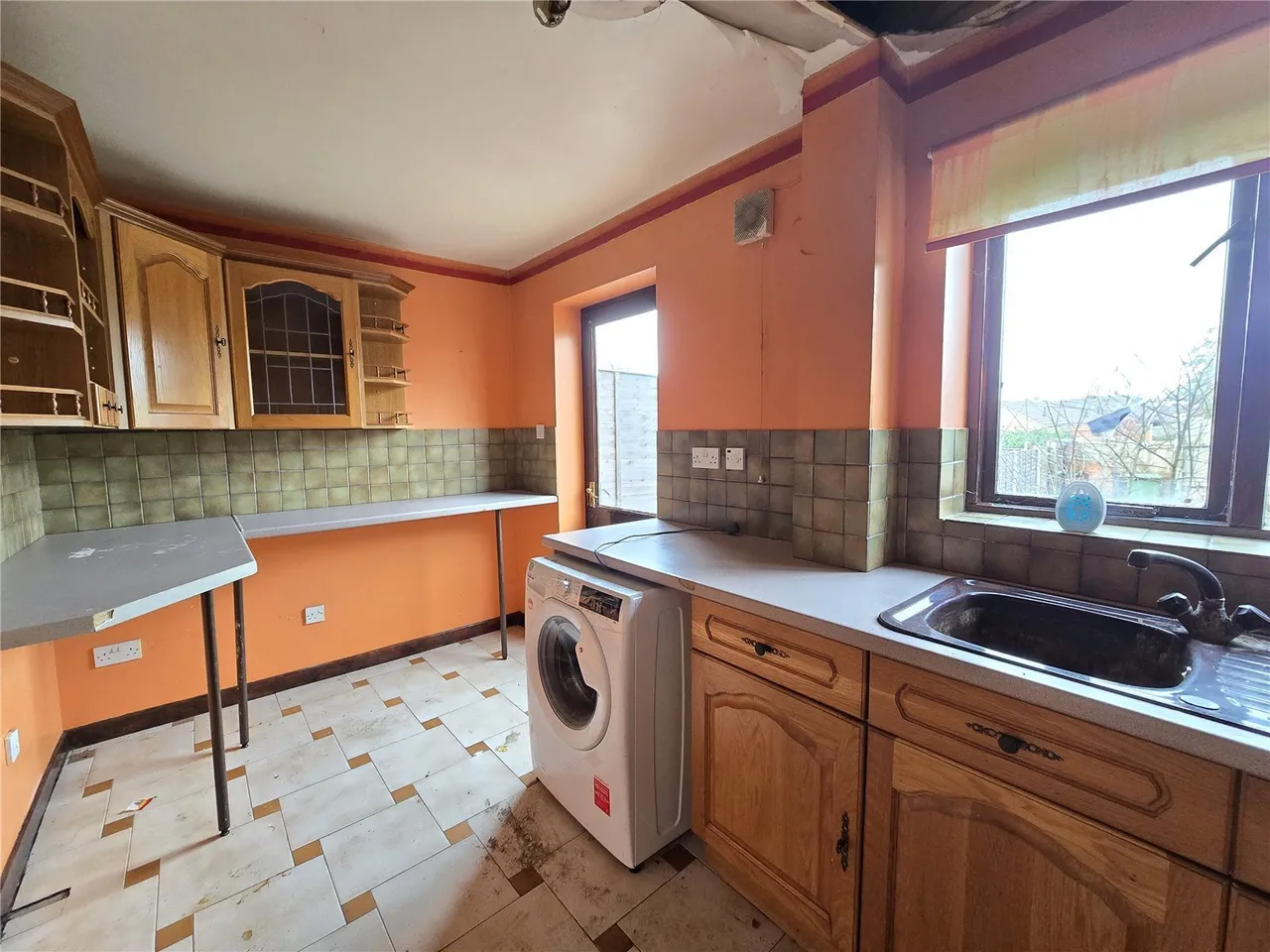 Dryden Road, Tamworth, Staffordshire, B79, photo 4