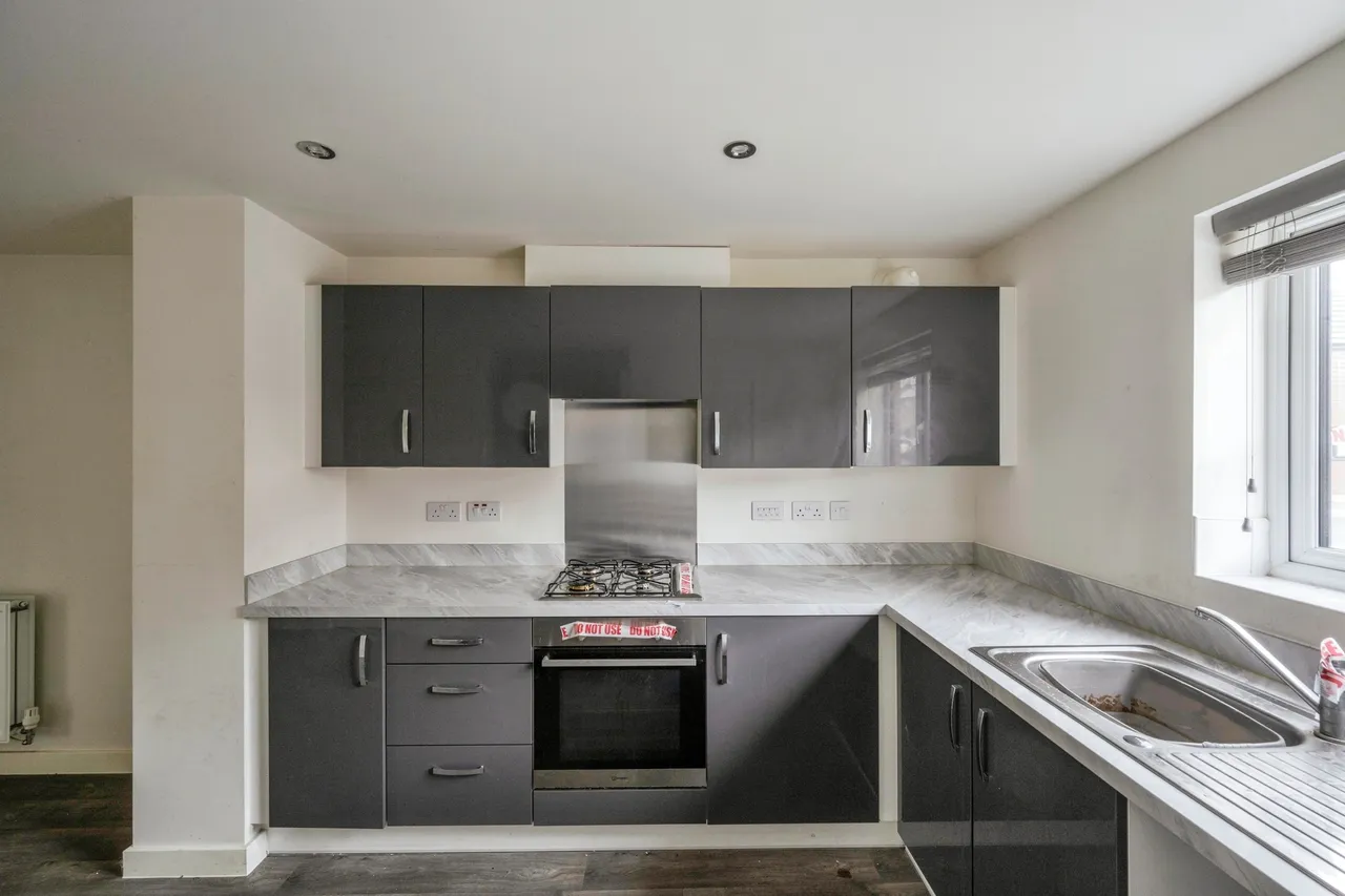 Blossom Crescent, Balby, Doncaster, South Yorkshire, DN4, photo 8