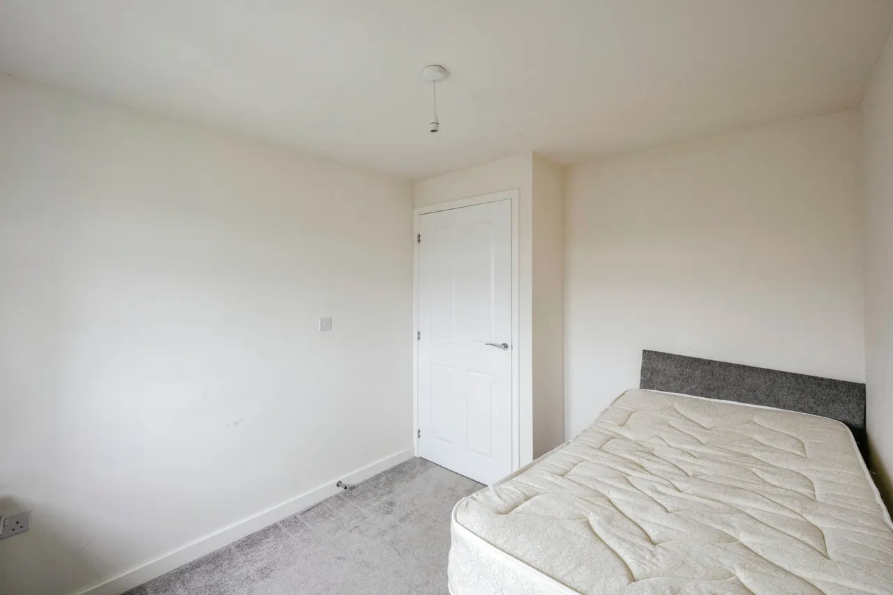 Blossom Crescent, Balby, Doncaster, South Yorkshire, DN4, photo 10