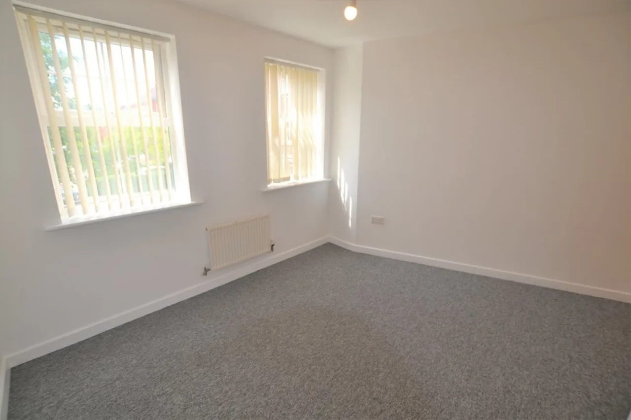 Larchmont Road, Leicester, photo 11