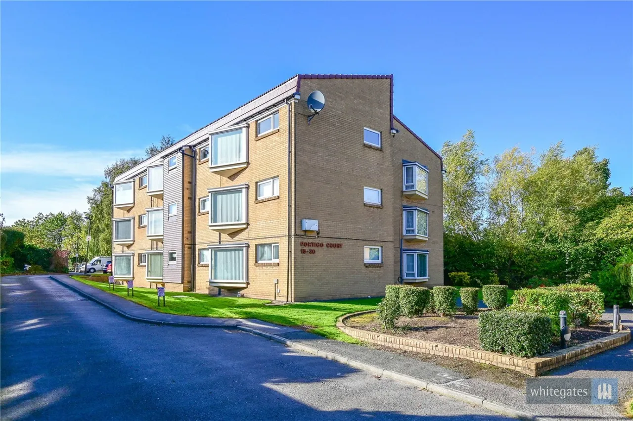 2 bed flat for sale, Portico Court, Eccleston Park, L35