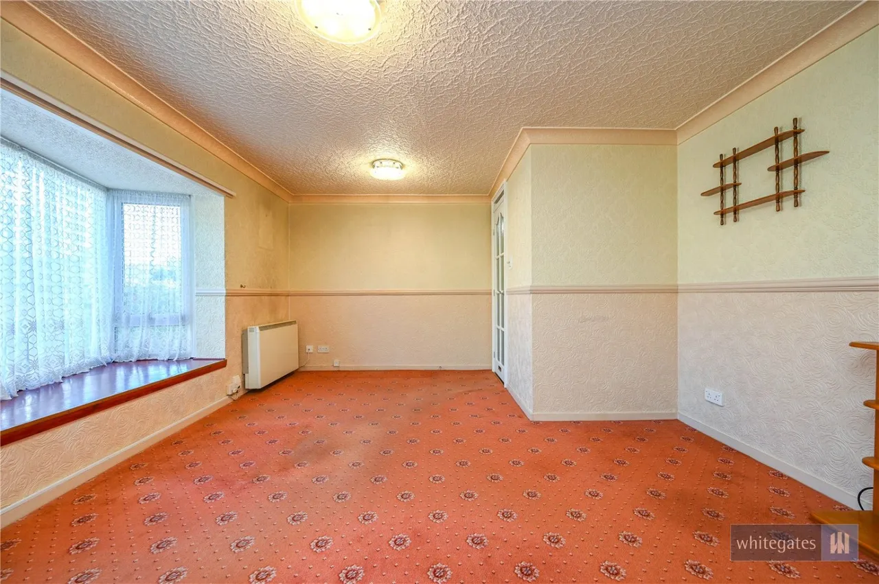 Portico Court, Eccleston Park, L35, photo 3