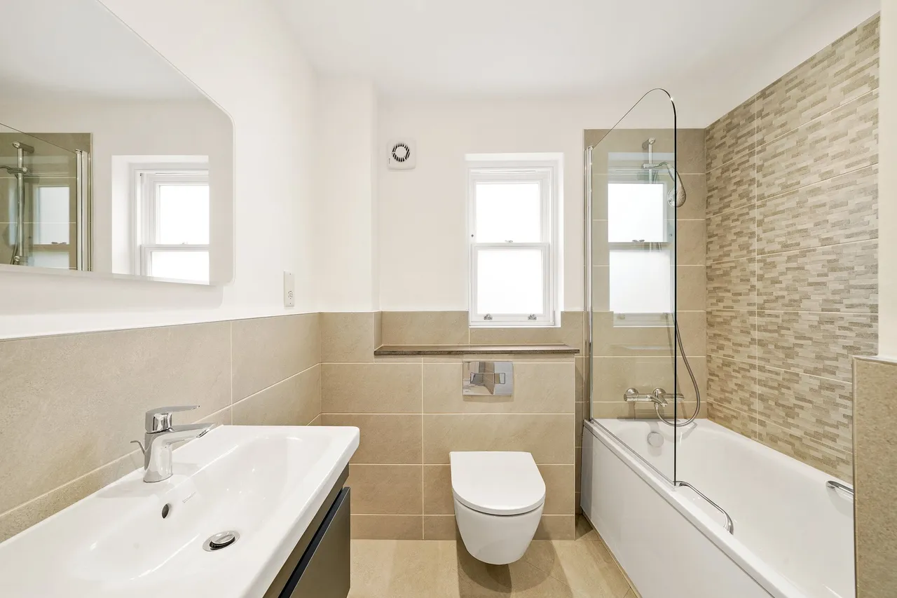 Riefield Road, Eltham, London, SE9 2QA, photo 10