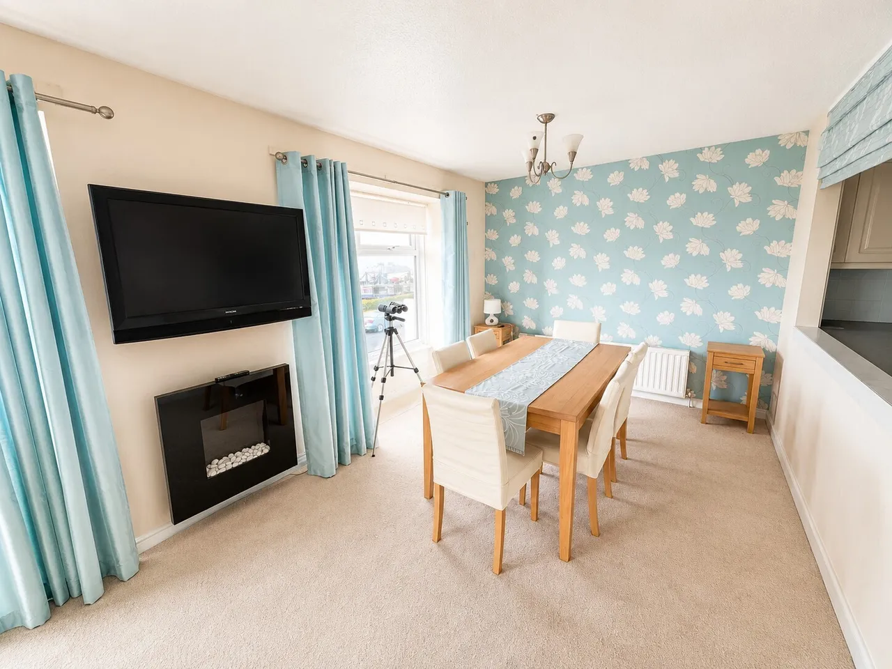 Marine Parade West, Lee-On-The-Solent, photo 5