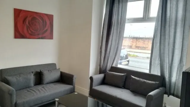 Moseley Road, Fallowfield, M14, photo 2