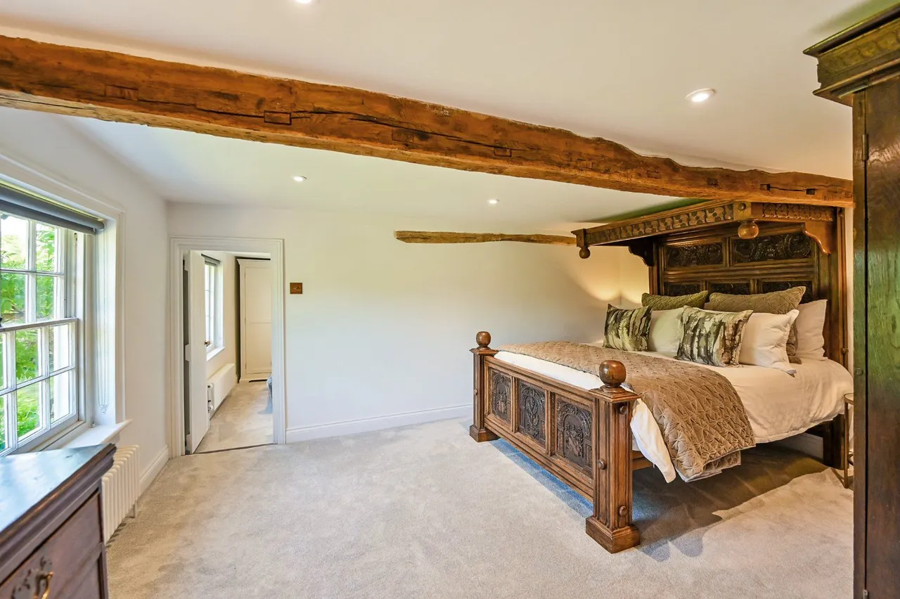Bulltown Lane, West Brabourne, Kent, TN25 5NB, photo 12