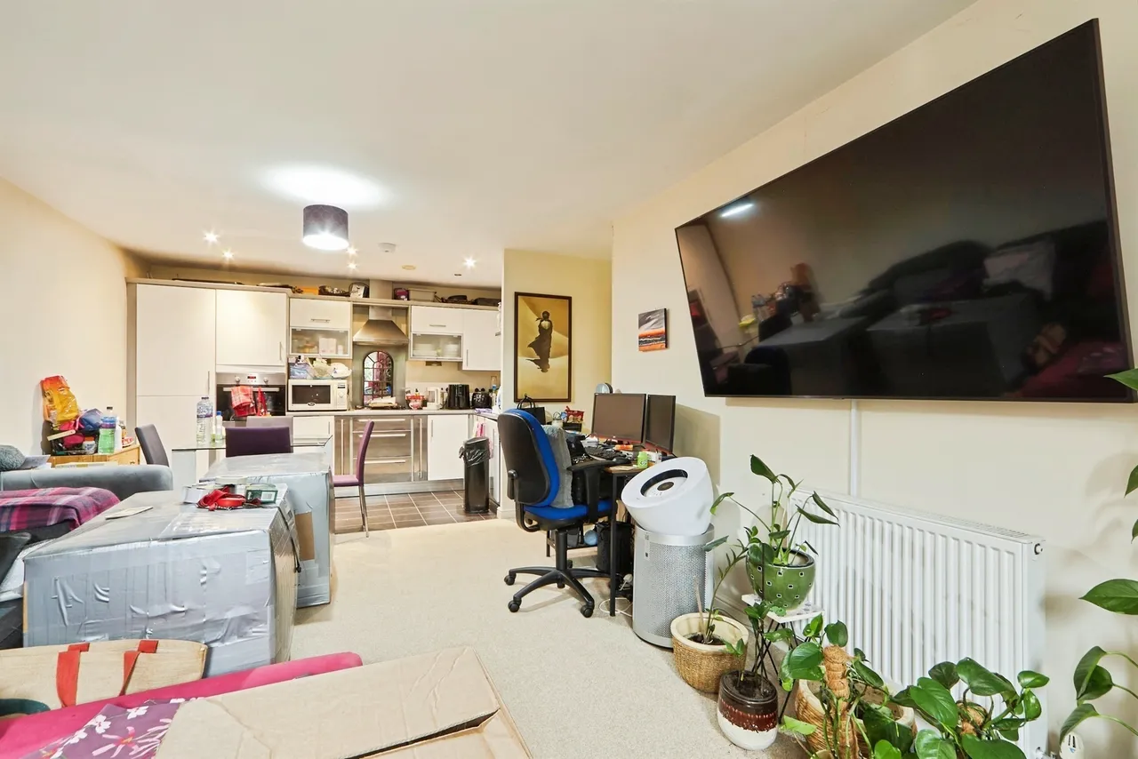 Sycamore Avenue, Bingley, photo 9