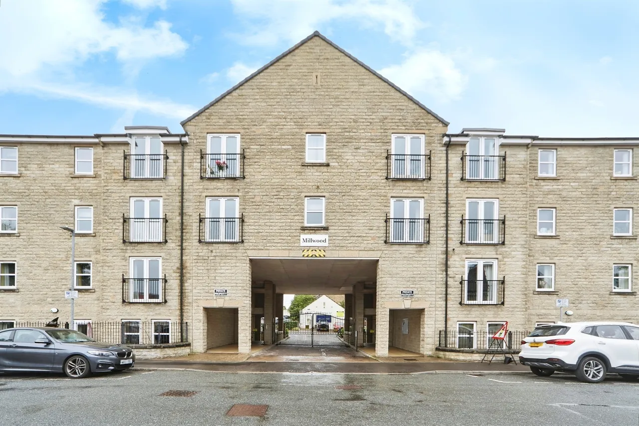 Sycamore Avenue, Bingley, photo 3