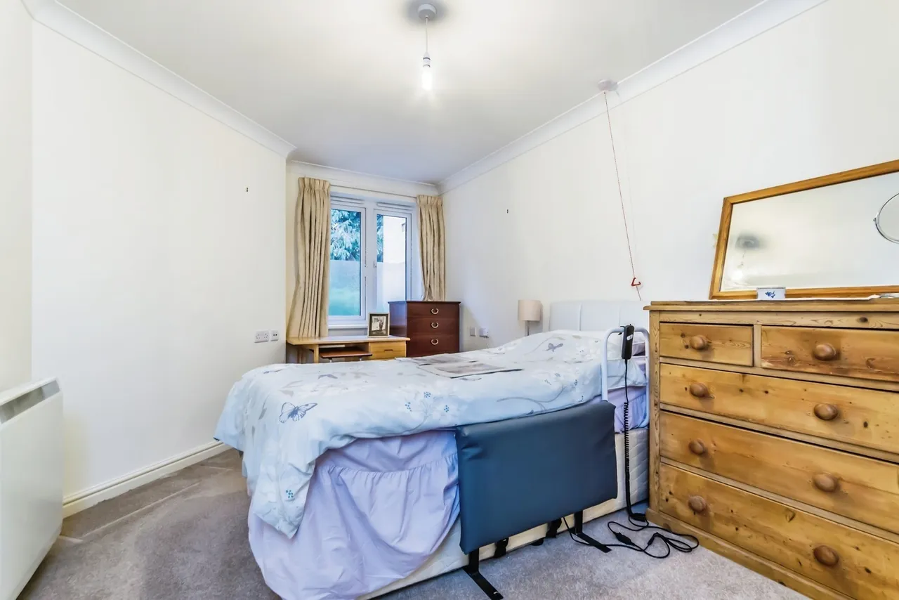 Stafford Road, Caterham, Surrey, CR3, photo 5