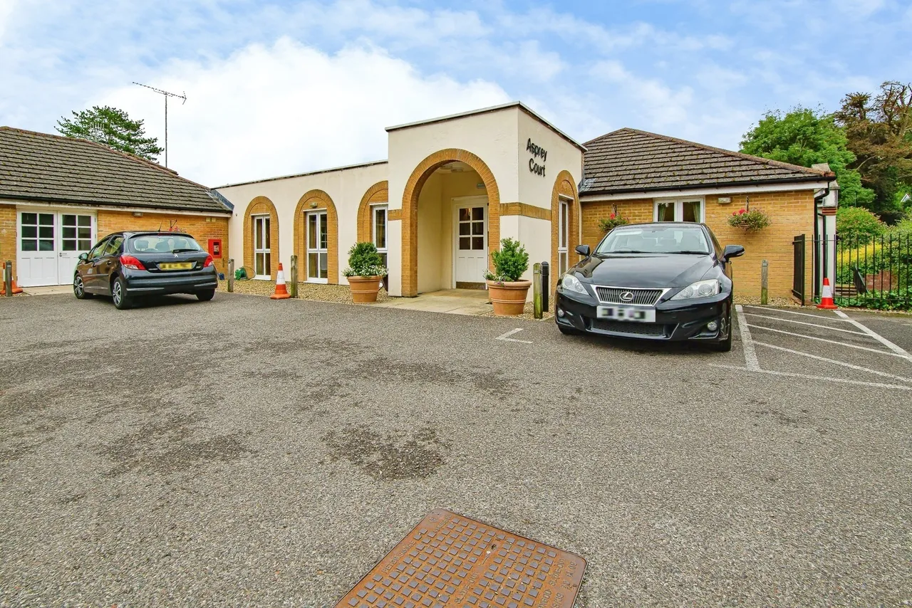 Stafford Road, Caterham, Surrey, CR3, photo 10