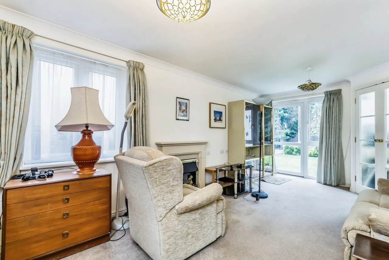 Stafford Road, Caterham, Surrey, CR3, photo 3
