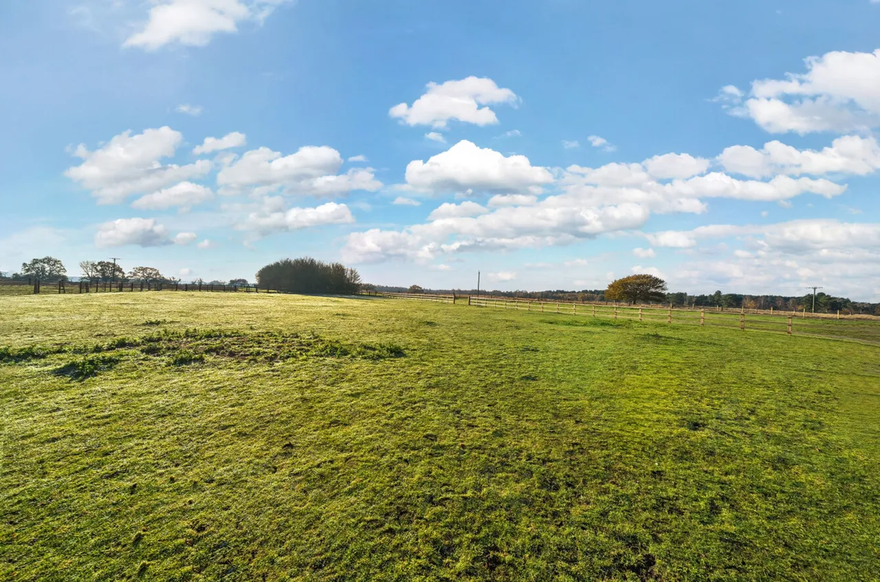 Kirkby Lane, Kirkby-On-Bain, LN10, photo 23