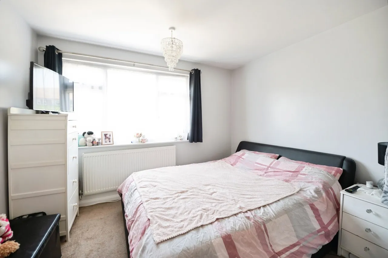 Cross Road, Mawneys, Romford, RM7, photo 9