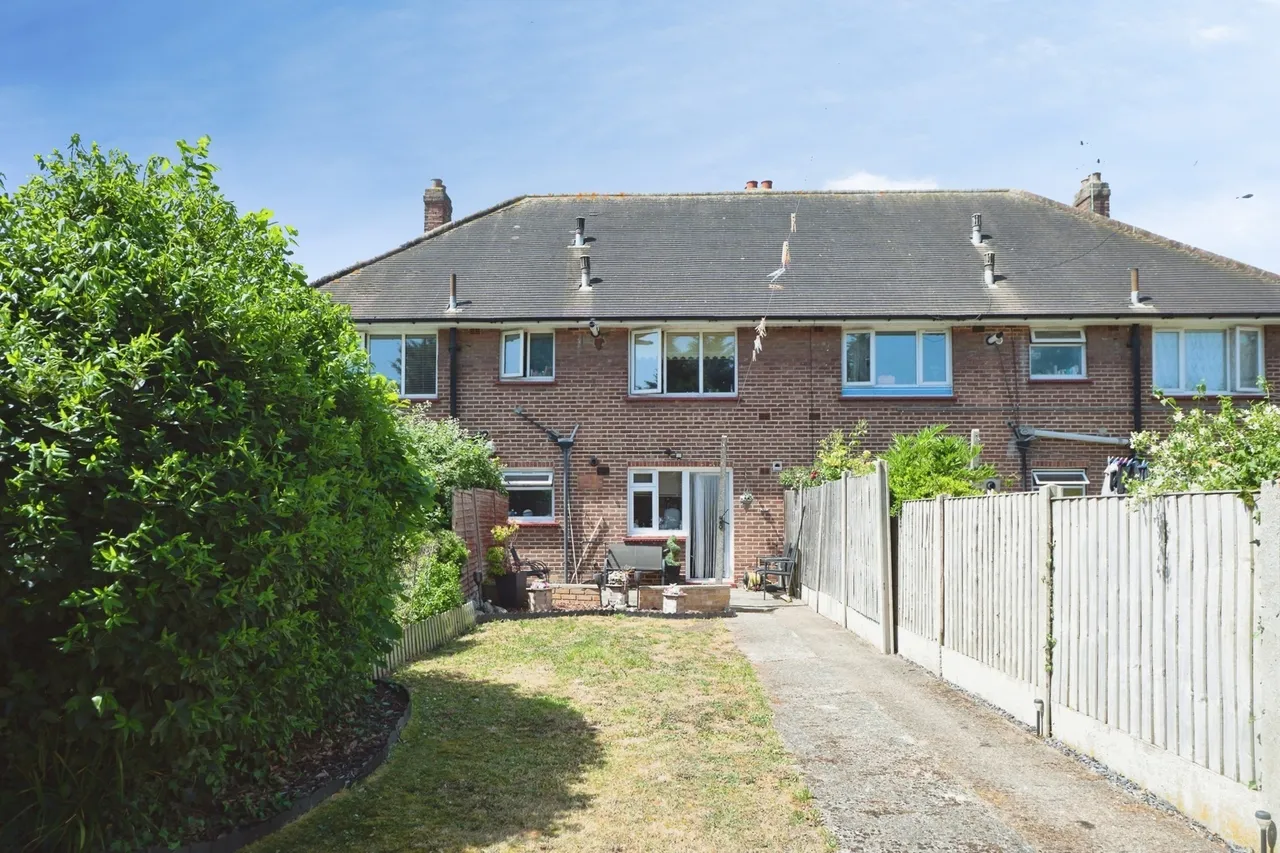 Cross Road, Mawneys, Romford, RM7, photo 18