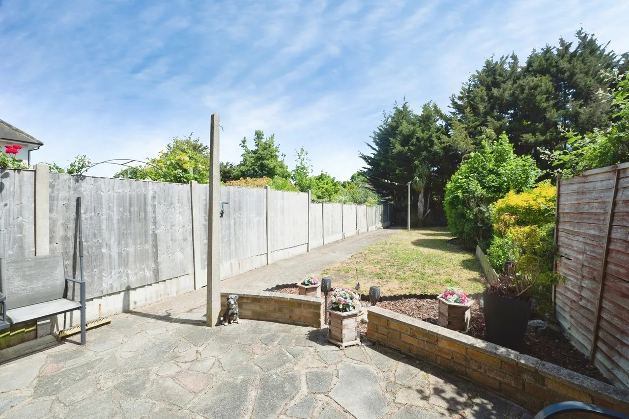 Cross Road, Mawneys, Romford, RM7, photo 15