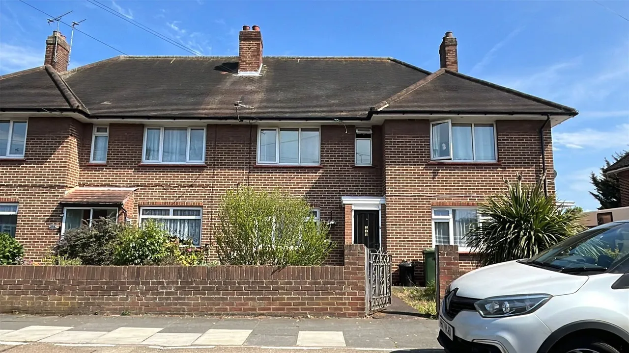 Cross Road, Mawneys, Romford, RM7, photo 19