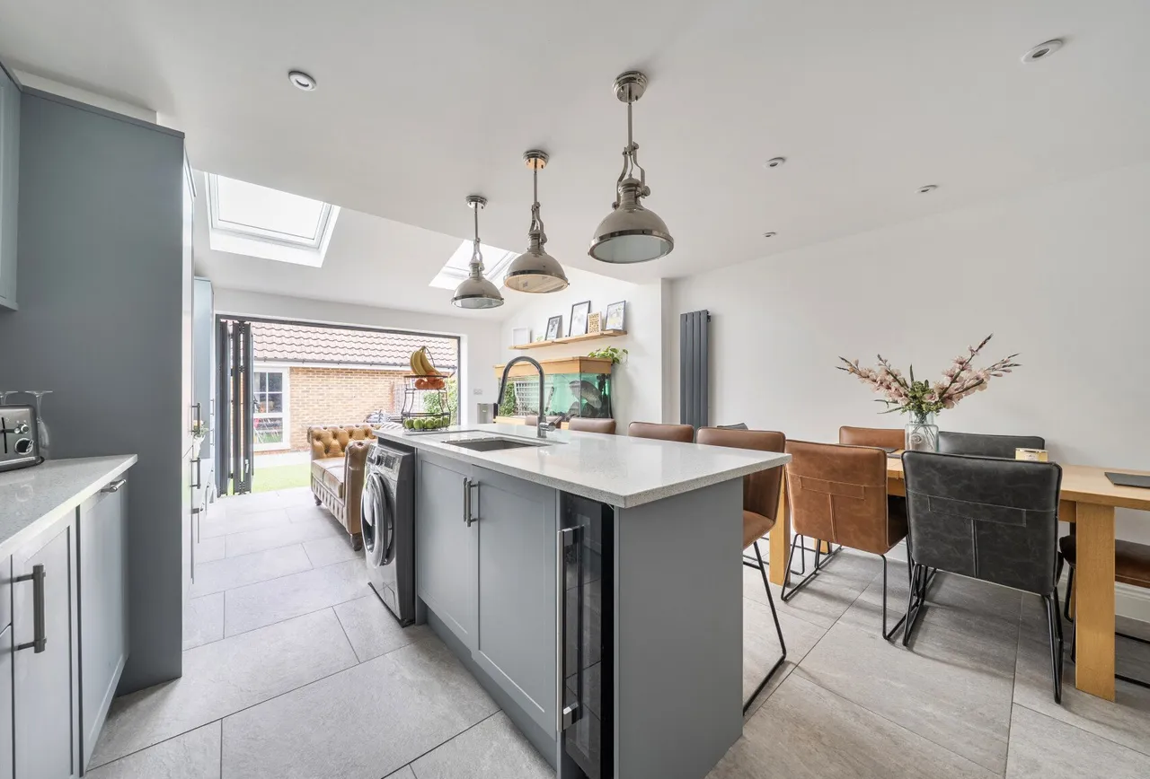 Forge Place, Hookwood, RH6 0AL, photo 14