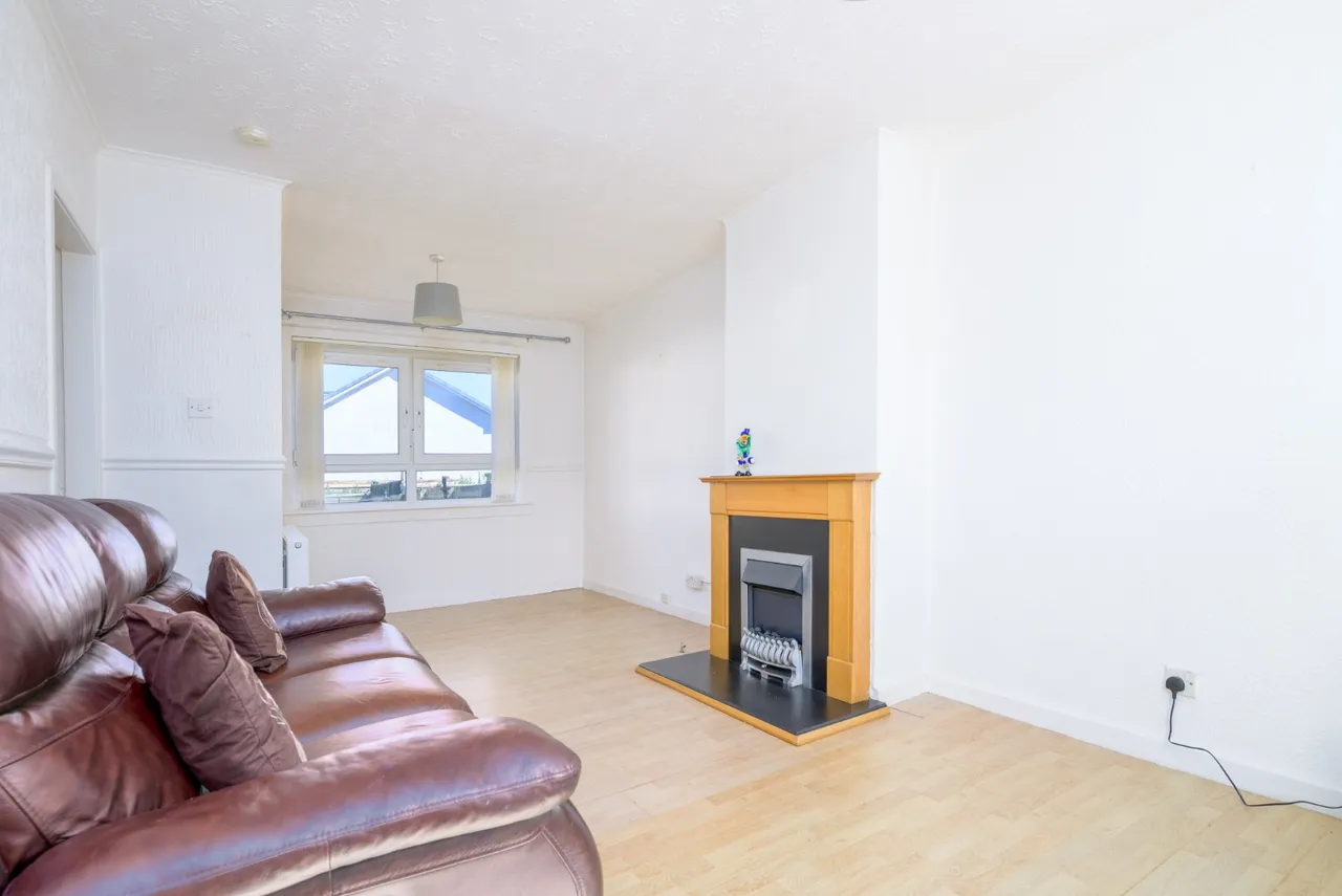 Inchkeith Drive, Dunfermline, KY11 4HT, photo 3