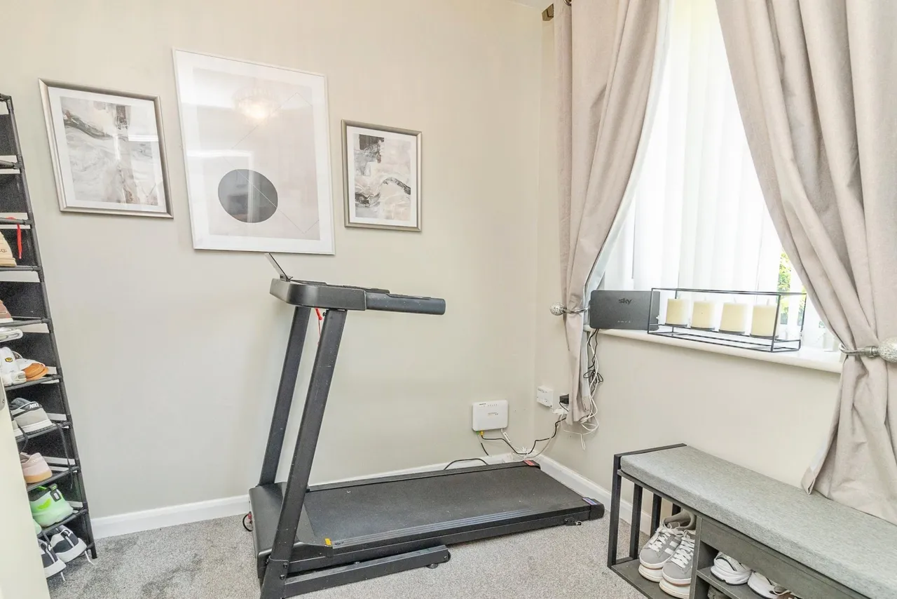 Wilkinson Crescent, Milton Keynes, MK12, photo 7