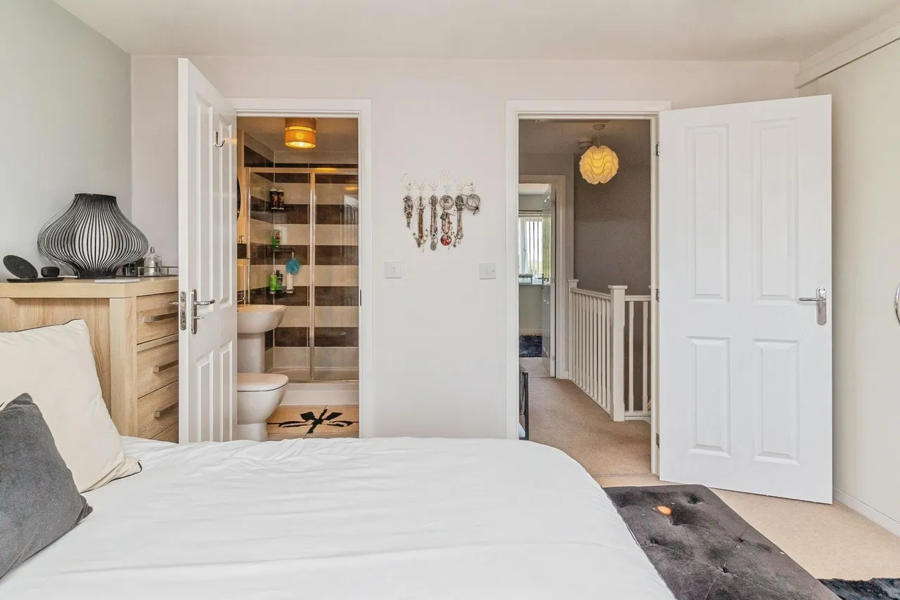 Wilkinson Crescent, Milton Keynes, MK12, photo 16