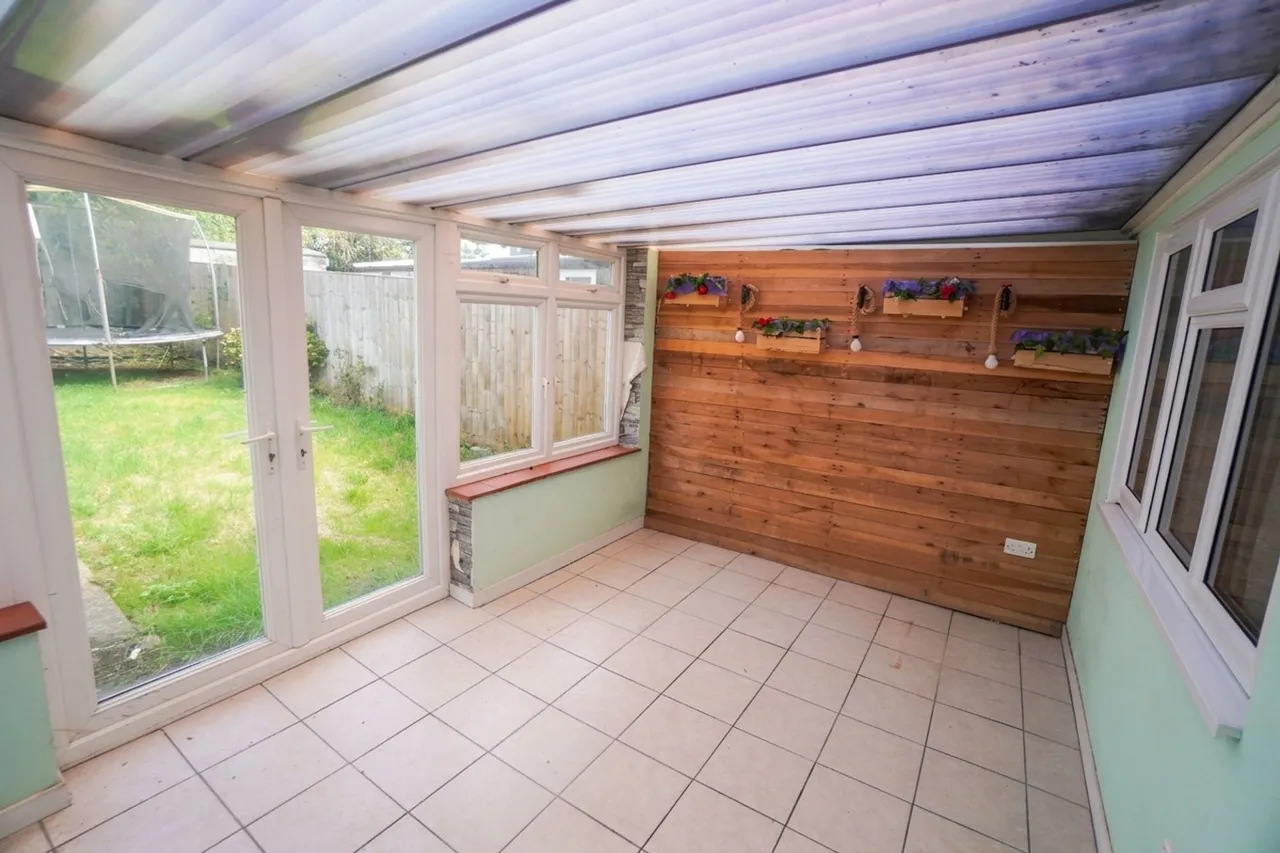 Walton Drive, High Wycombe, HP13, photo 6