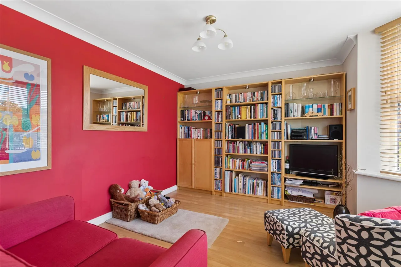 Woodpits, Olney, photo 9