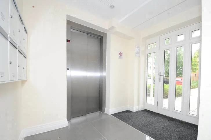 Kenmare Close, Ickenham, UB10, photo 11