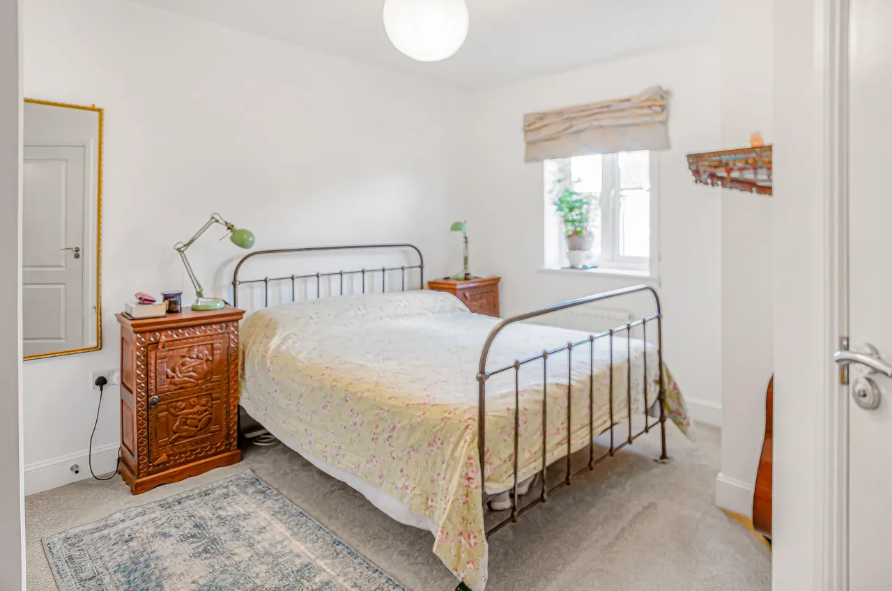 Manor House Court, Chesterfield, S41, photo 12