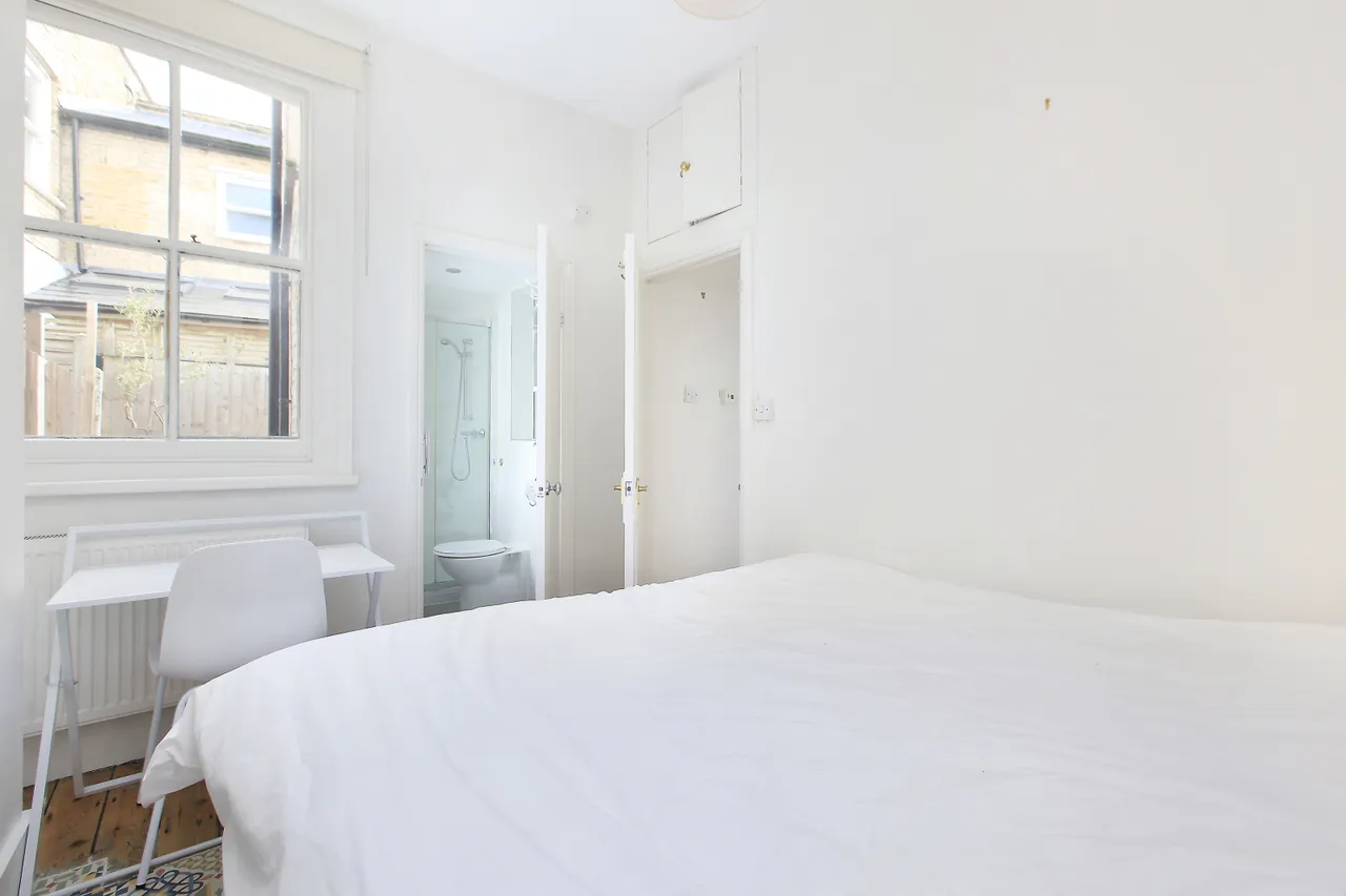 Grantham Road, London, SW9, photo 7
