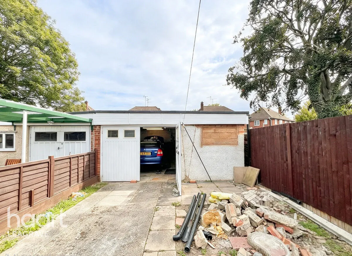 Eighth Avenue, Luton, LU3, photo 2